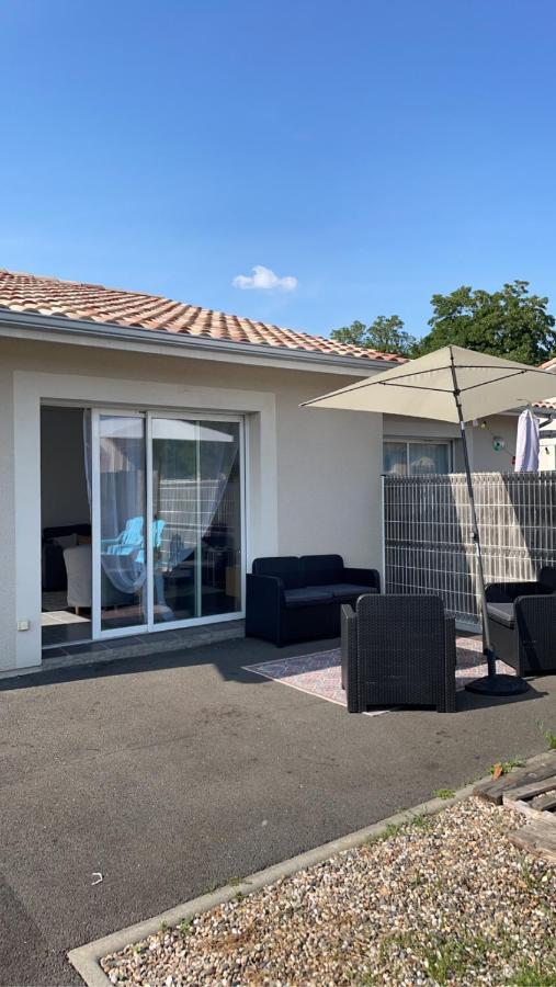 Maison Flore Arena, Gendarmerie, Rocade Bouliac Exteriör bild